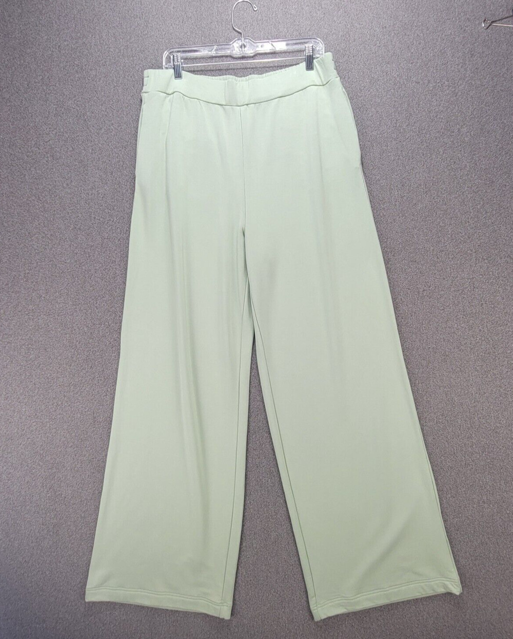 Banana Republic L Sage Green Athleisure Wide Leg Pull On Pants